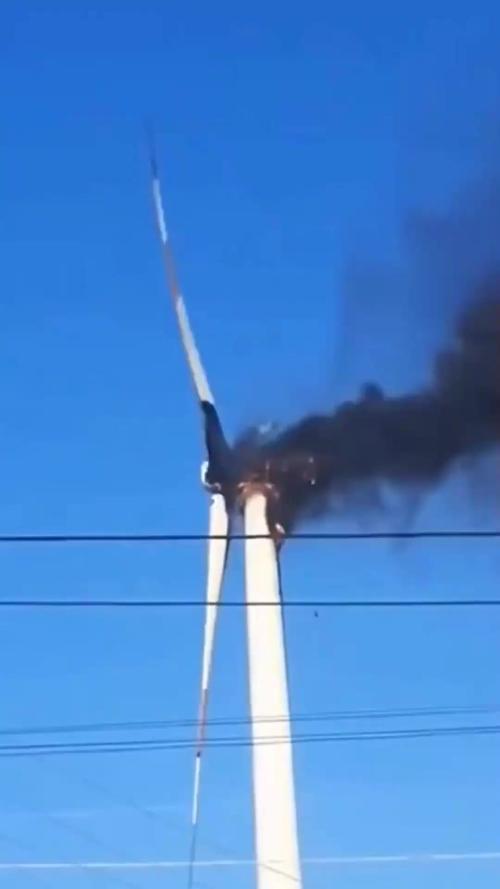 風力發電機故障著火視頻，風力發電機家用自制